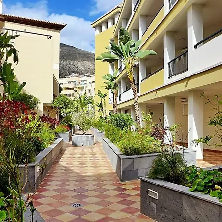 Lägenhet A Spacious 4 Bedroom Townhouse