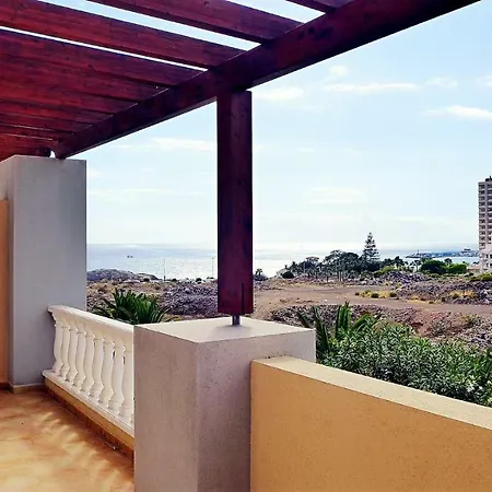 A Spacious 4 Bedroom Townhouse Lägenhet Los Cristianos (Tenerife)
