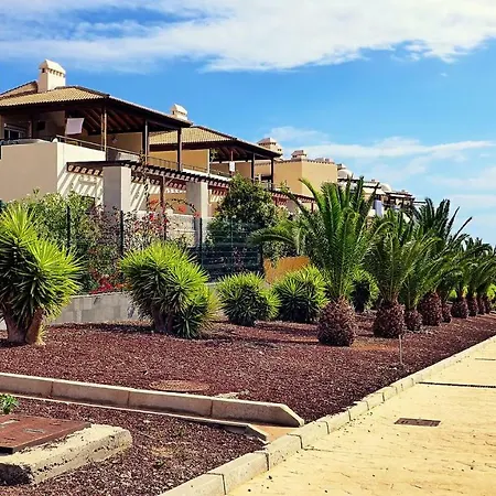 A Spacious 4 Bedroom Townhouse * Los Cristianos
